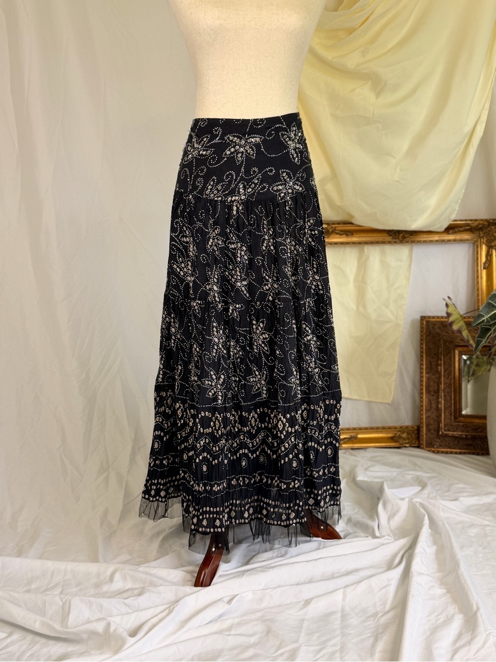 Faity Cottage Floral Embroidered Maxi Skirt